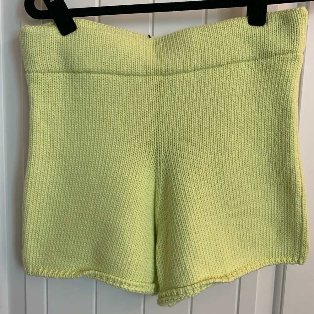 NWT Zara Shorts Chartreuse Large